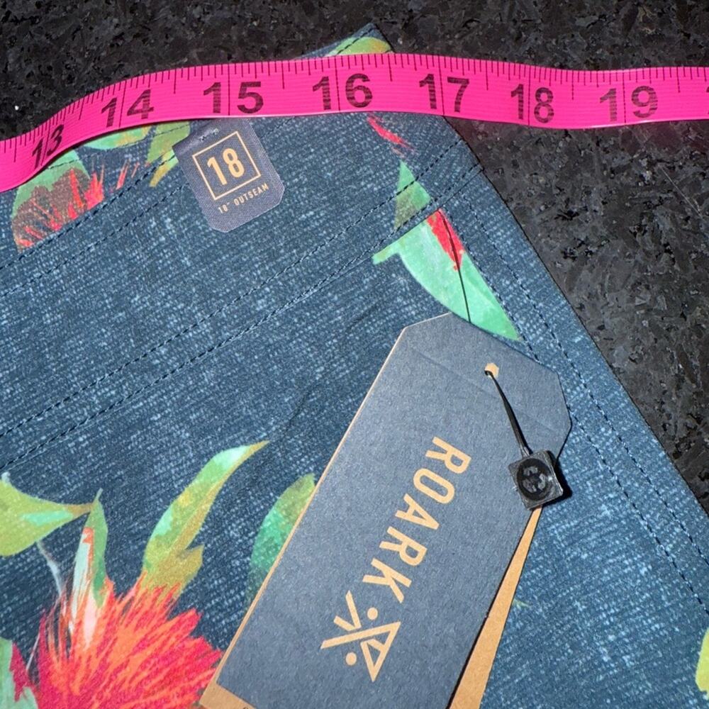 NEW Roark Passage La Selva 18" Men's Boardshorts Floral Heathered Navy Blue 32” - Picture 11 of 13